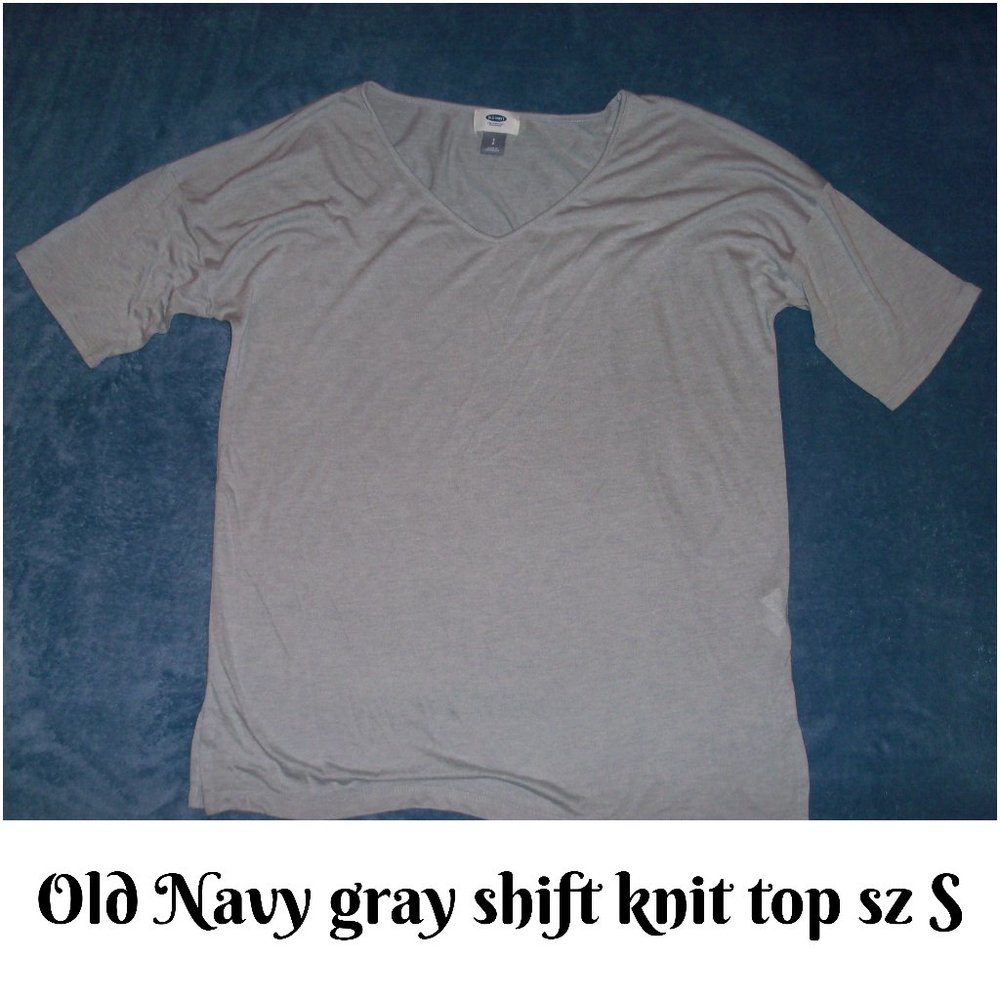 🛍️ BUNDLE ONLY -Old Navy Shift knit Top Small